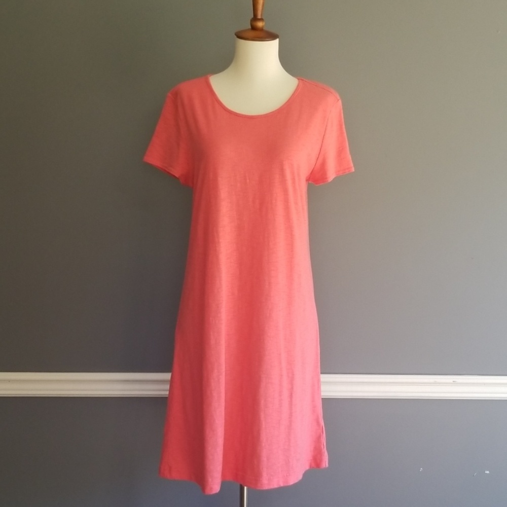 GAP dress with twist back